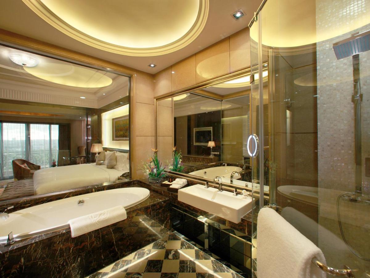 Chateau Star River Pudong Shanghai Eksteriør bilde
